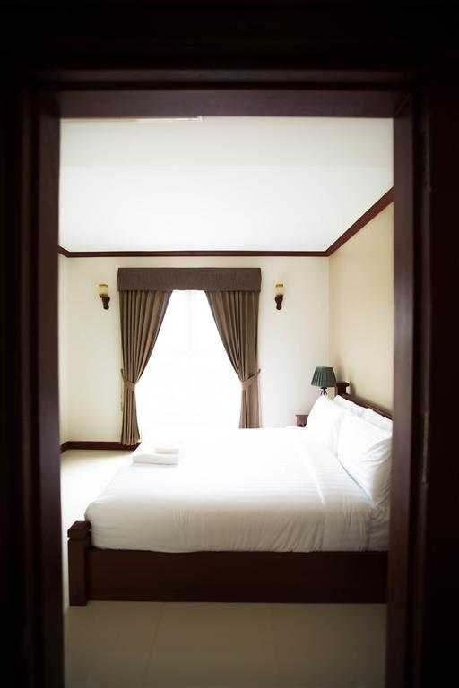 Capitol Residence Vientiane Quarto foto